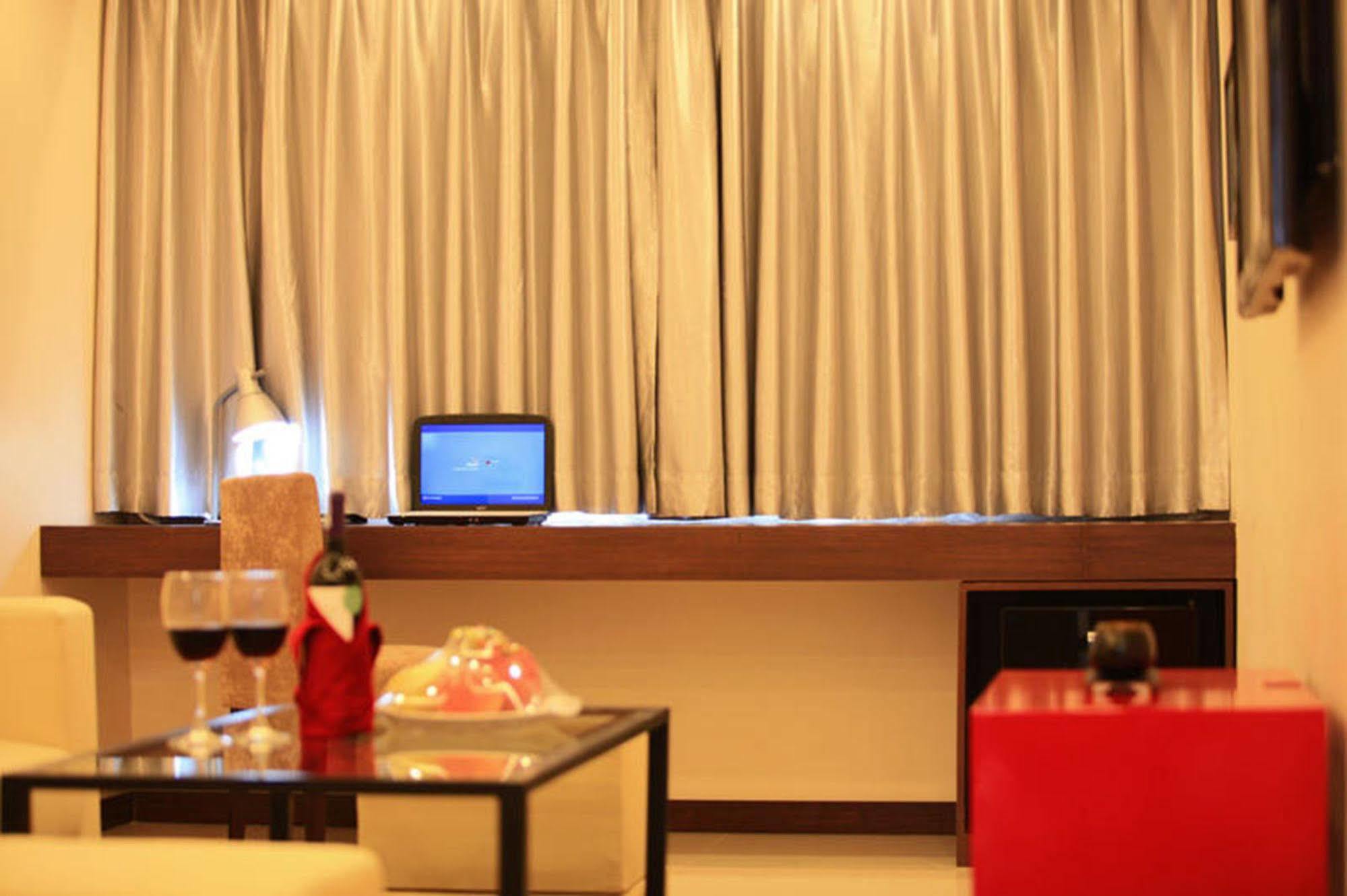 האנוי Hong Ha Hotel מראה חיצוני תמונה